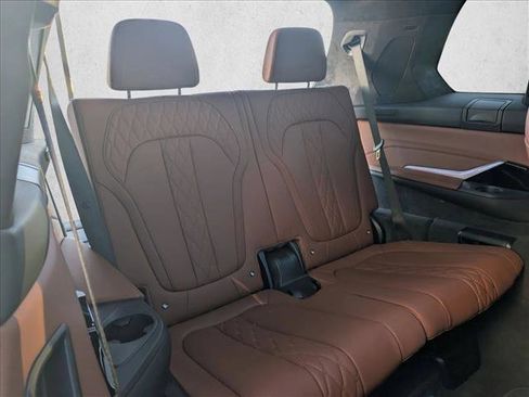 Used 2025 BMW X7 M60i w/ Executive Package image 23