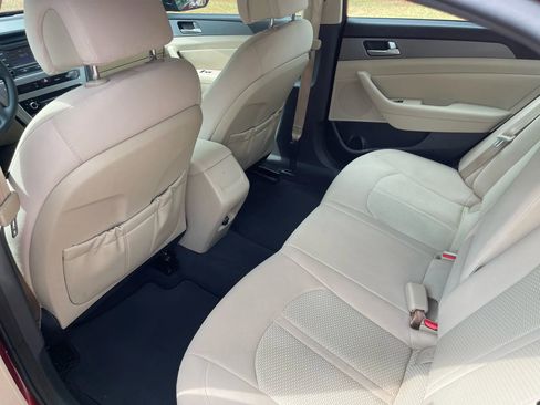 Used 2015 Hyundai Sonata SE w/ Option Group 09 image 12