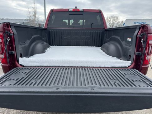 Used 2022 RAM 1500 Laramie image 8