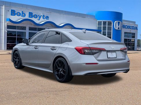 Certified 2023 Honda Civic Sport image 3