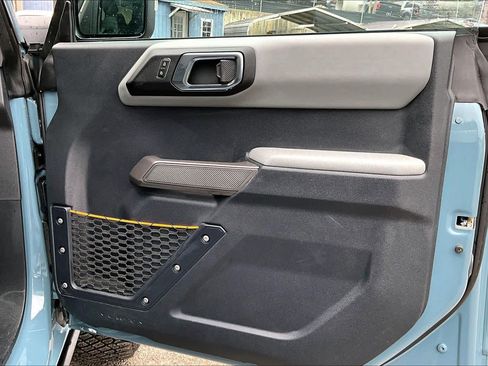 Used 2021 Ford Bronco Badlands image 22