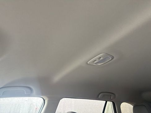 Used 2023 Subaru Outback Premium image 58