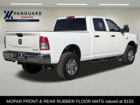 Used 2024 RAM 3500 Tradesman w/ Chrome Appearance Group image 7