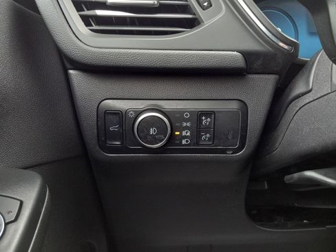 Used 2023 Ford Escape Platinum AWD/4WD image 25