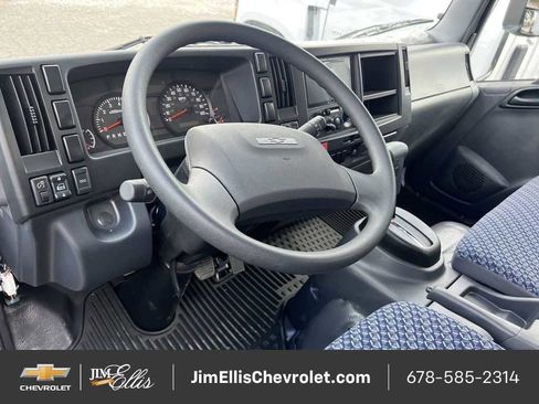 New 2025 Chevrolet Low Cab Forward image 10