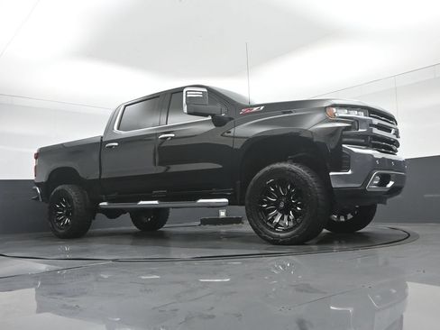 Used 2020 Chevrolet Silverado 1500 LTZ w/ LTZ Plus Package AWD/4WD image 68