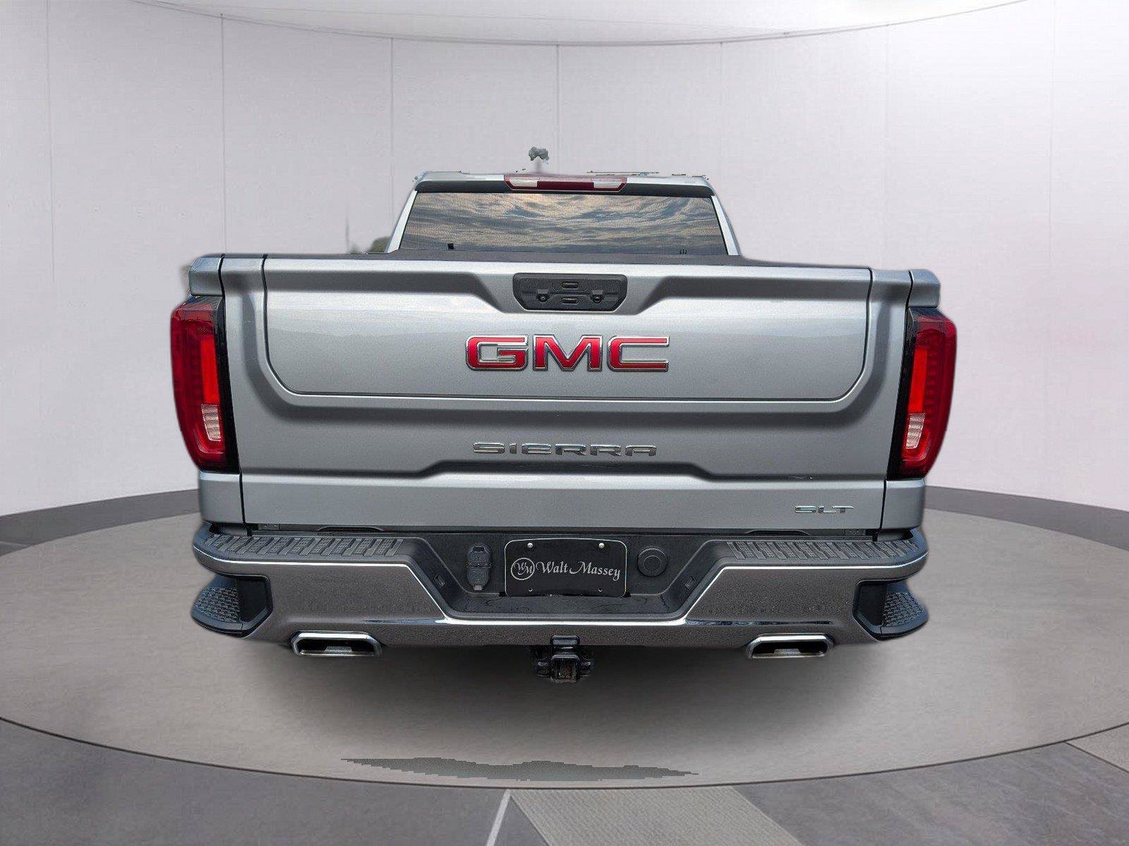 Used 2023 GMC Sierra 1500 SLT w/ SLT Premium Package AWD/4WD image 6