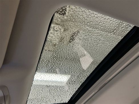 Used 2017 Nissan Armada Platinum w/ Captain Seat Package image 19