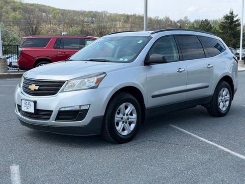 Certified 2017 Chevrolet Traverse LS AWD/4WD image 10