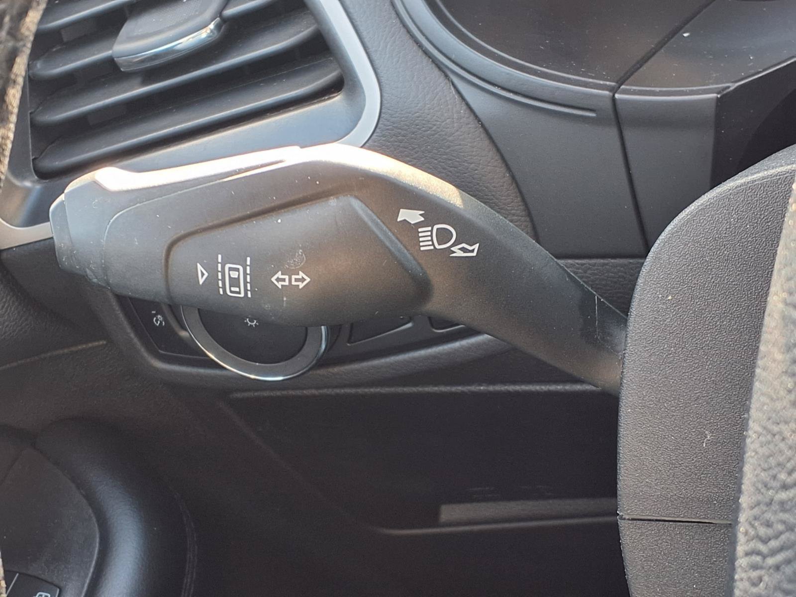 Used 2024 Ford Edge SEL AWD/4WD image 14