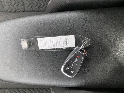 Certified 2024 Chevrolet Equinox LT AWD/4WD image 31