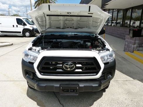 Used 2022 Toyota Tacoma SR RWD image 8
