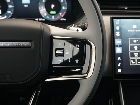 New 2026 Land Rover Range Rover Velar Dynamic SE AWD/4WD image 13