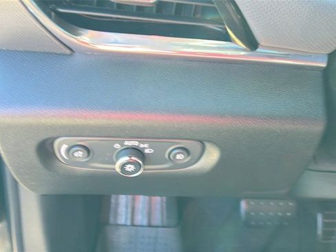 Used 2020 Chevrolet Traverse Premier w/ LPO, Floor Liner Package image 27