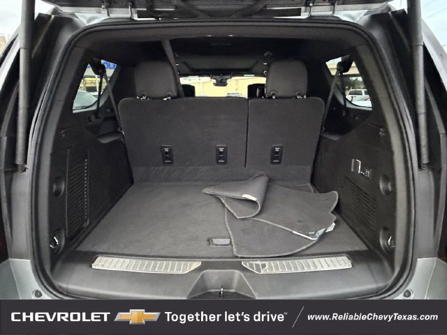 Used 2025 GMC Yukon XL AT4 Ultimate AWD/4WD image 37