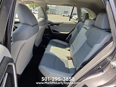 Used 2023 Toyota RAV4 XLE Premium AWD/4WD image 10