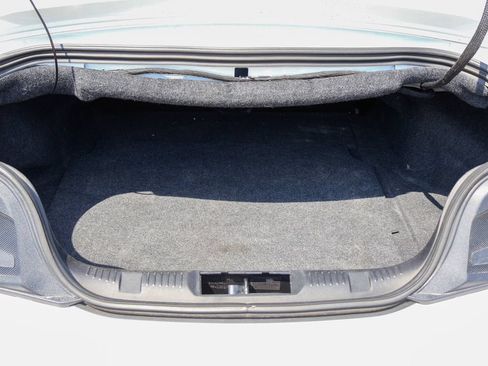 Used 2025 Ford Mustang Premium RWD image 27