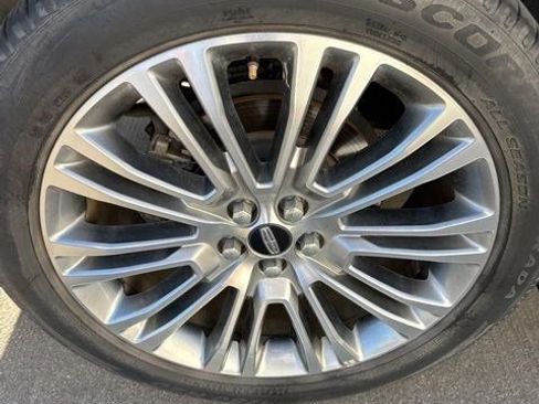 Used 2018 Lincoln MKX Reserve image 5