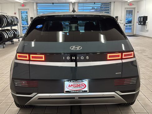 Used 2023 Hyundai Ioniq 5 SE AWD/4WD image 6