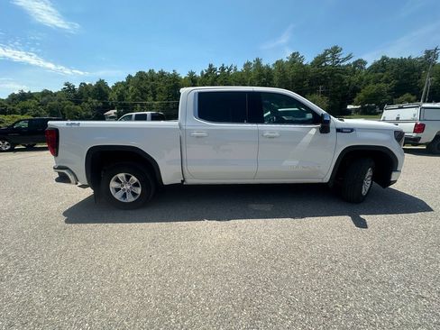 Used 2024 GMC Sierra 1500 SLE AWD/4WD image 6