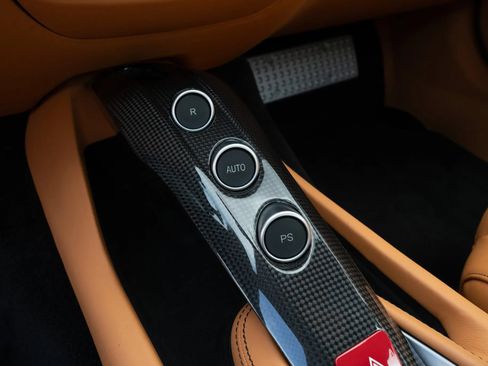 Used 2017 Ferrari F12 Berlinetta RWD image 63