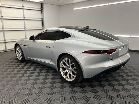 Used 2019 Jaguar F-TYPE Coupe RWD image 17