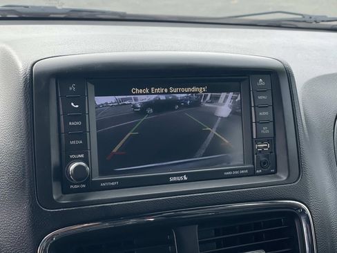 Used 2019 Dodge Grand Caravan GT image 14