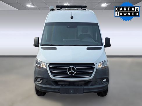 Used 2022 Mercedes-Benz Sprinter 2500 image 5