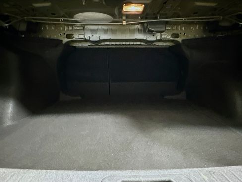 Used 2024 Toyota Corolla LE FWD image 27