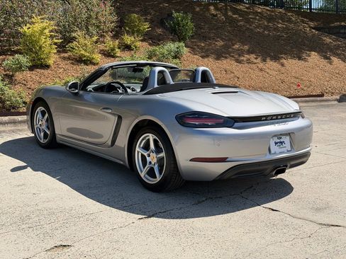 Used 2019 Porsche 718 Boxster RWD image 6