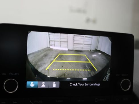 Used 2024 Honda Civic EX image 32