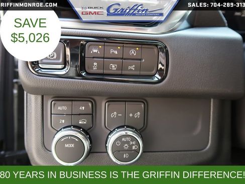 New 2026 GMC Yukon Denali w/ Sun & Power Step Package AWD/4WD image 15