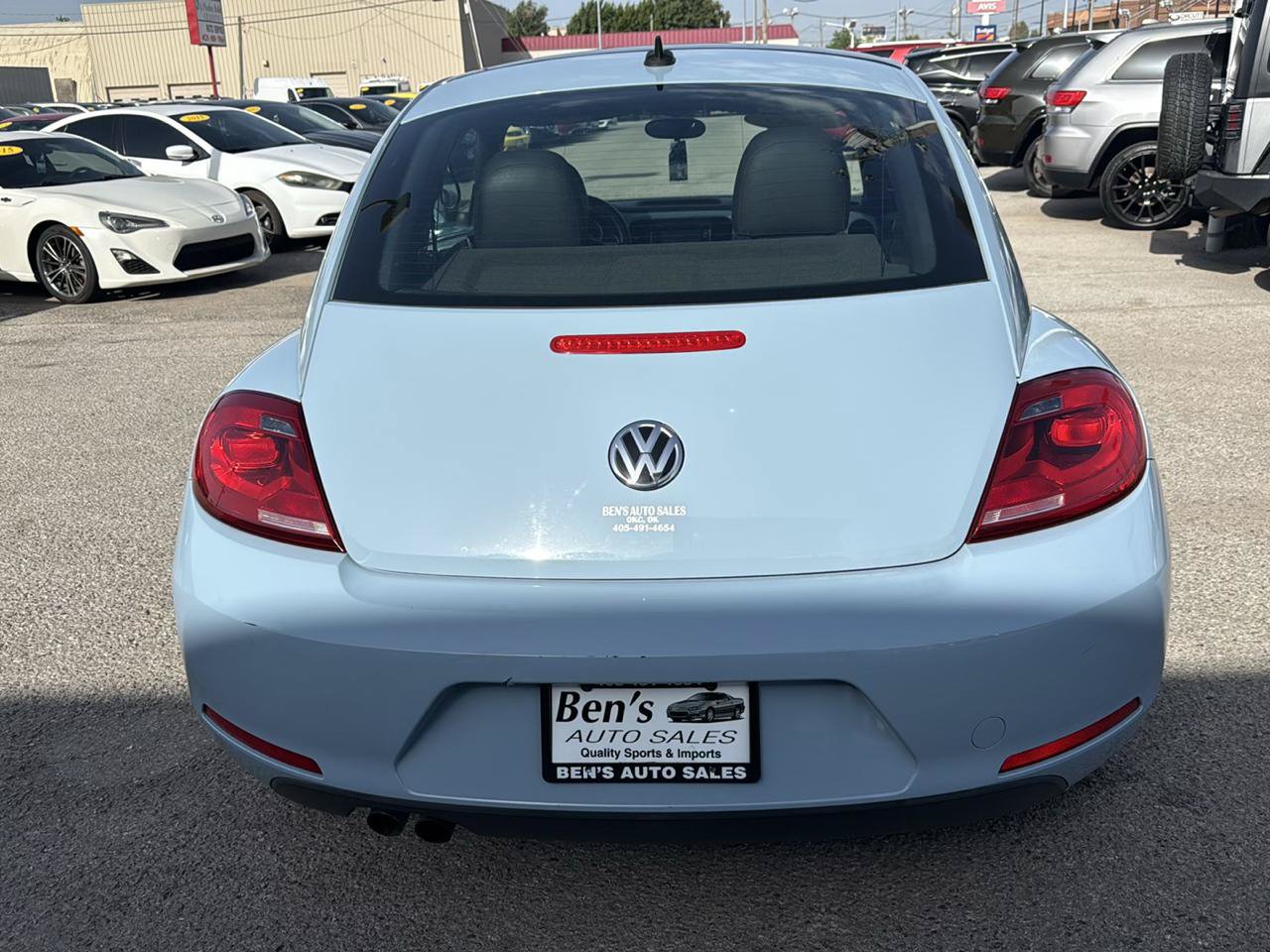 Used 2013 Volkswagen Beetle 2.5 FWD image 7