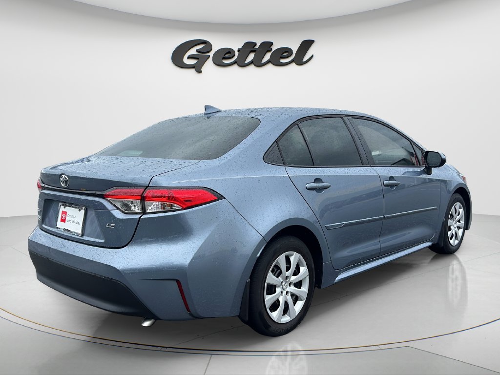 Used 2024 Toyota Corolla LE FWD image 5