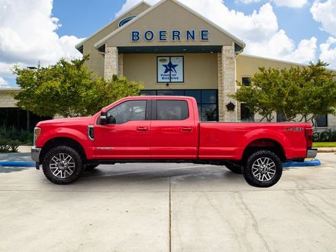 Used 2019 Ford F350 Lariat w/ Lariat Ultimate Package AWD/4WD image 2