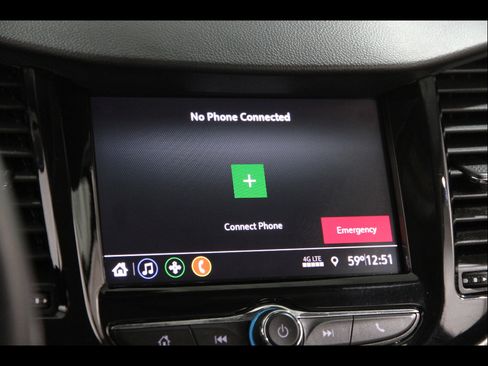 Certified 2022 Chevrolet Trax LT w/ LT Convenience Package image 11