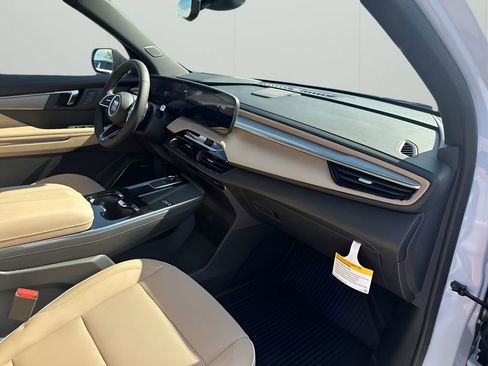 New 2026 Buick Enclave Preferred w/ Power Package image 14