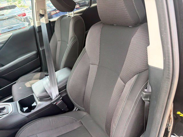 Used 2023 Subaru Outback Premium AWD/4WD image 13