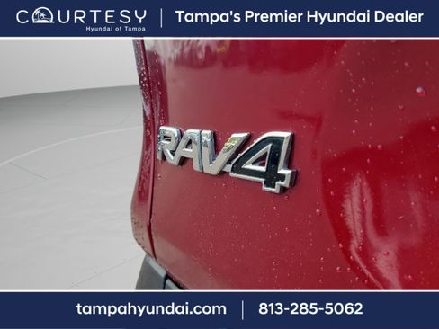 Used 2024 Toyota RAV4 XLE image 6