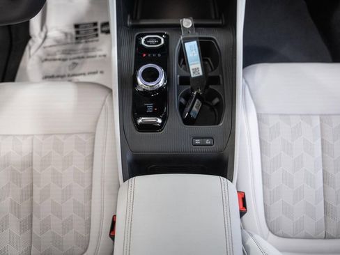 New 2026 Jeep Cherokee Overland AWD/4WD image 26