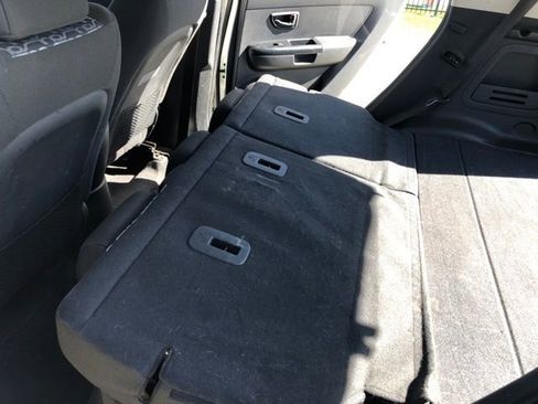 Used 2010 Kia Soul + image 32