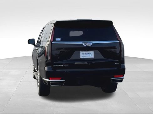 Used 2023 Cadillac Escalade Premium Luxury w/ Performance Package AWD/4WD image 7