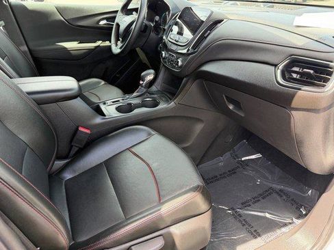 Used 2023 Chevrolet Equinox RS w/ RS Leather Package FWD image 13
