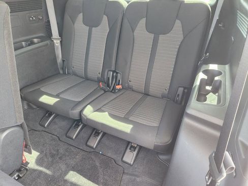 Used 2022 Kia Sorento LX FWD image 21