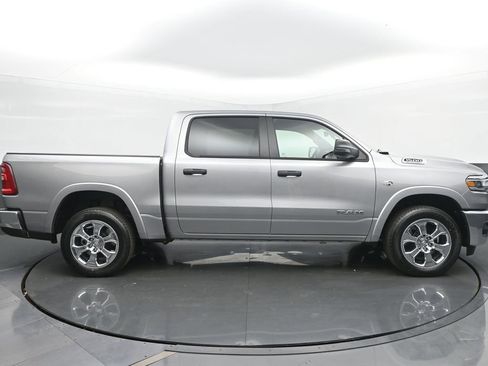 New 2026 RAM 1500 4x4 Crew Cab image 4