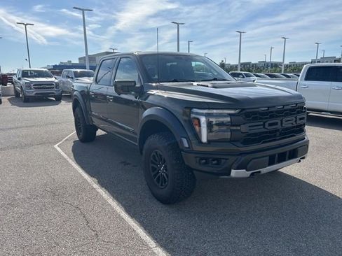 Used 2024 Ford F150 Raptor AWD/4WD image 3
