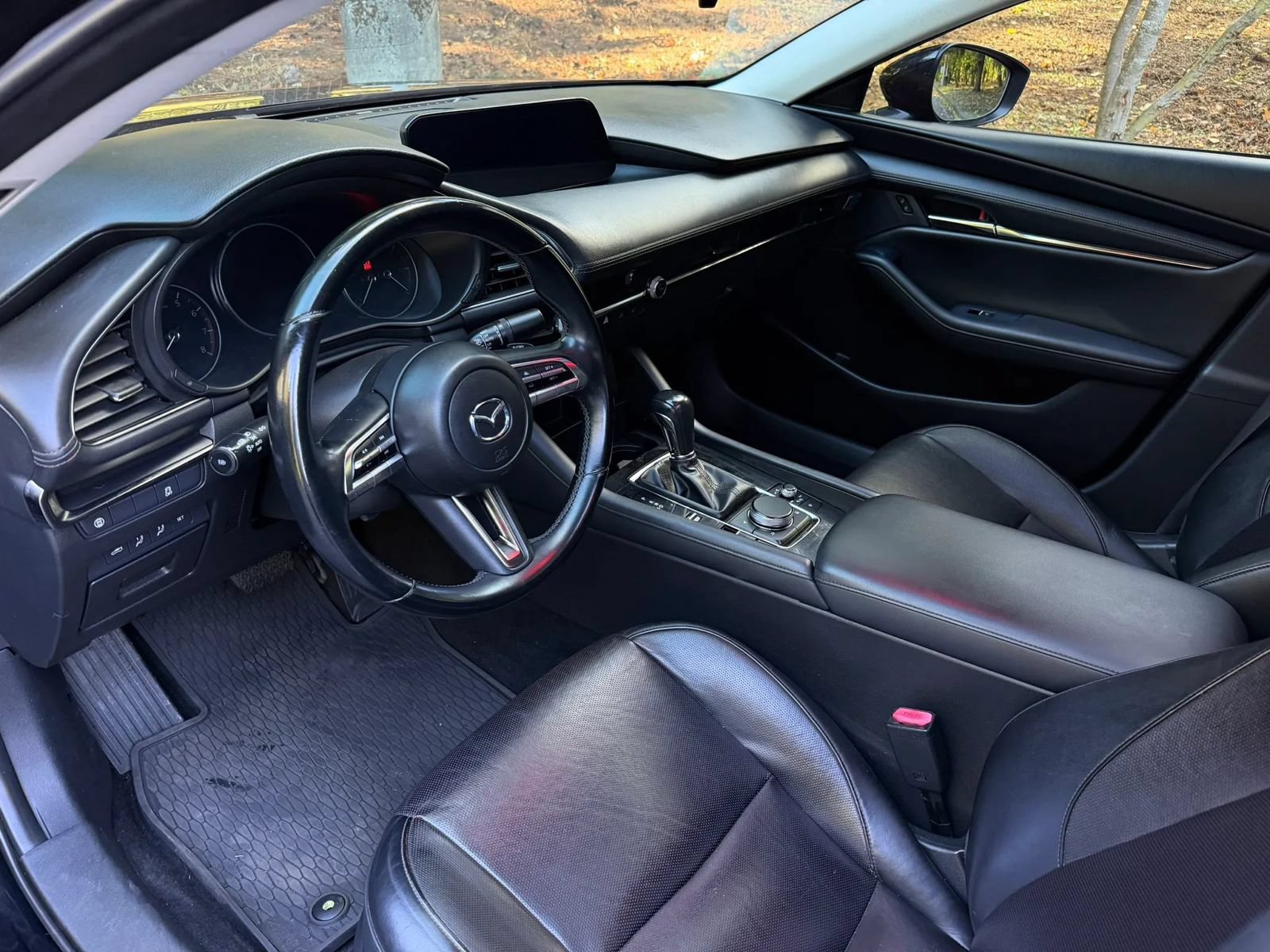 Used 2019 MAZDA MAZDA3 Sedan FWD image 18