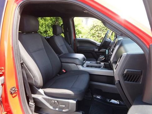 Used 2019 Ford F150 XLT w/ Equipment Group 302A Luxury AWD/4WD image 26