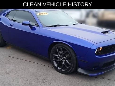 Used 2021 Dodge Challenger GT w/ Driver Convenience Group RWD image 5