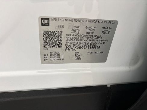 Used 2023 Chevrolet Equinox LT image 14